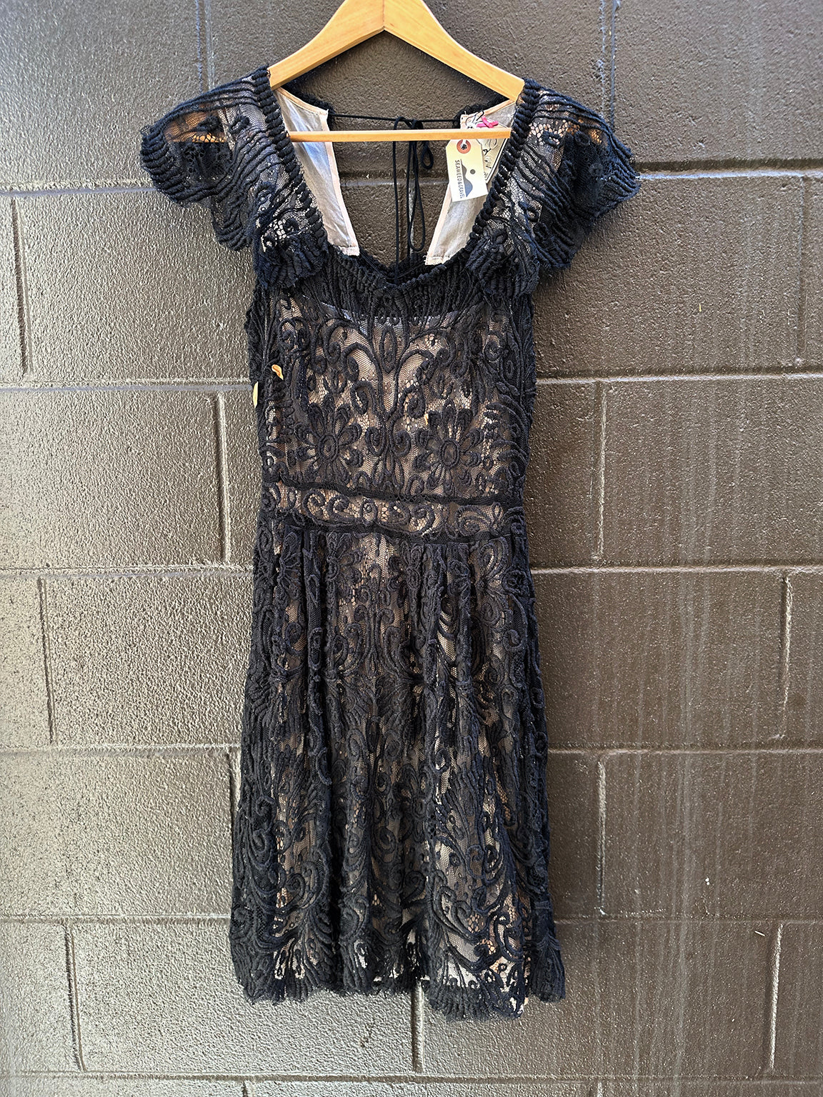 Vintage Dress Yoana Baraschi 50192 size 2 Vintage Dress Yoana Baraschi 50192 size 2