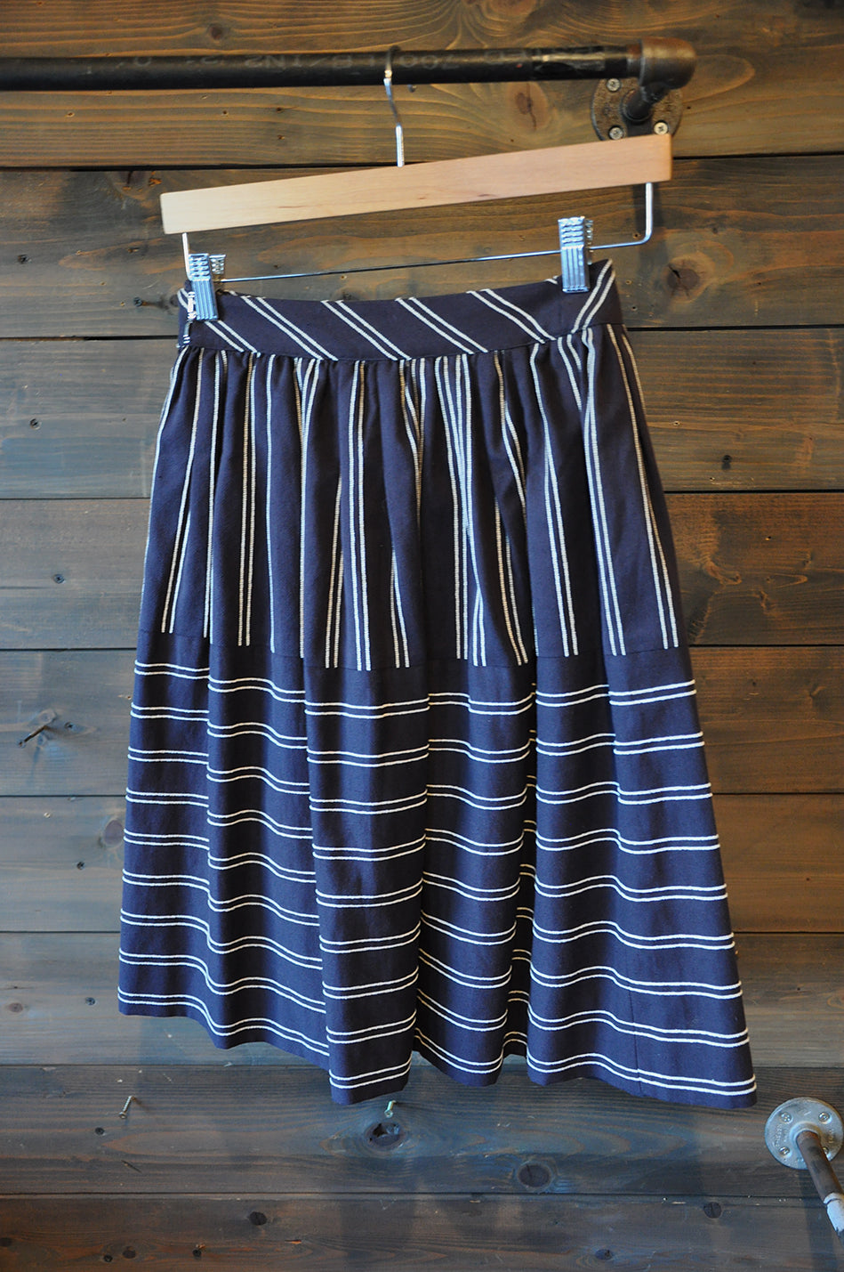 Vintage Skirt Navy Stripe 25902 Size 0