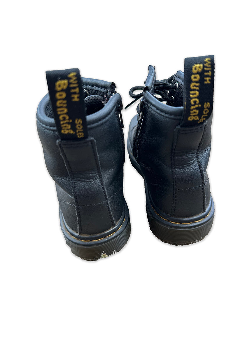 Shoes Kids Doc Martin Boots size 9