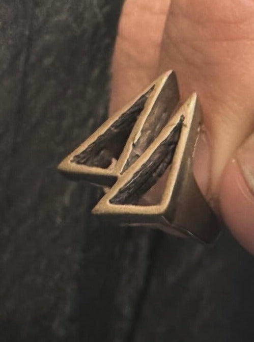 Ring Brass Triangles